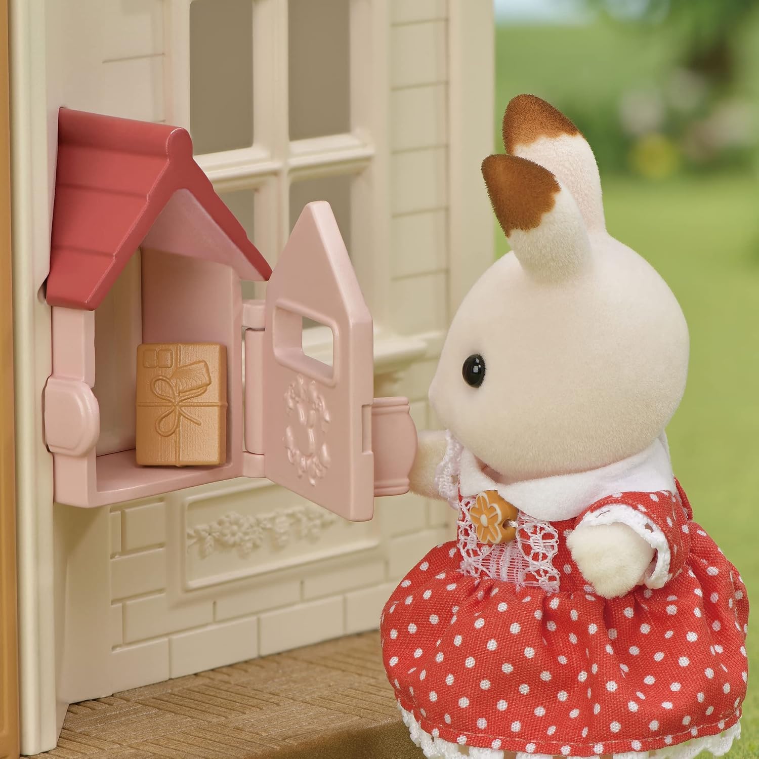 Sylvanian Families First Home Playset
